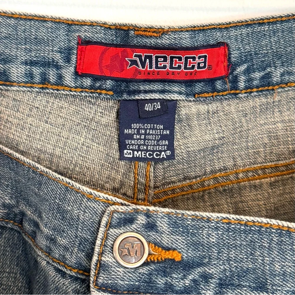 VTG Y2K Mecca Distressed Embroidered Baggy Denim Blue Jeans – 40 x 34